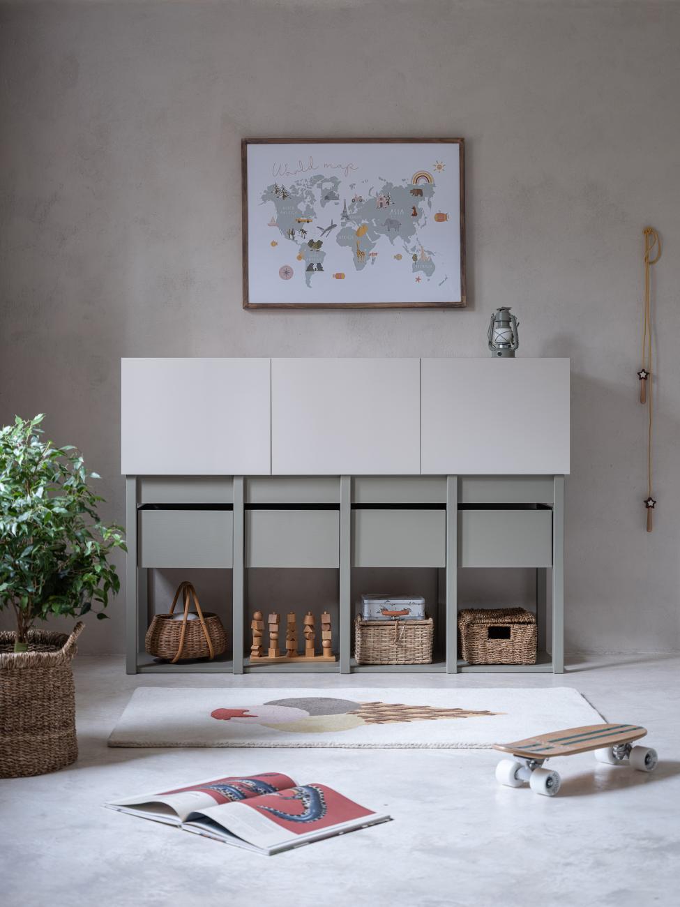 Regał z przegródkami dla dzieci meble montessori pedagogika waldorf steinerowska